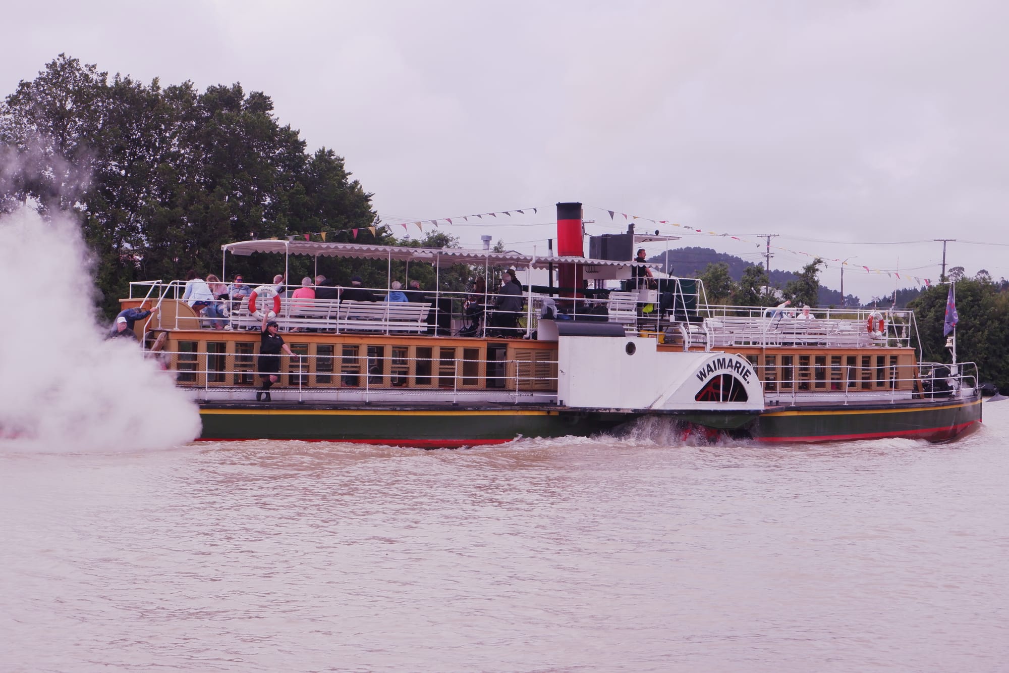 Whanganui Vintage Weekend 2026, day one, roll one of many